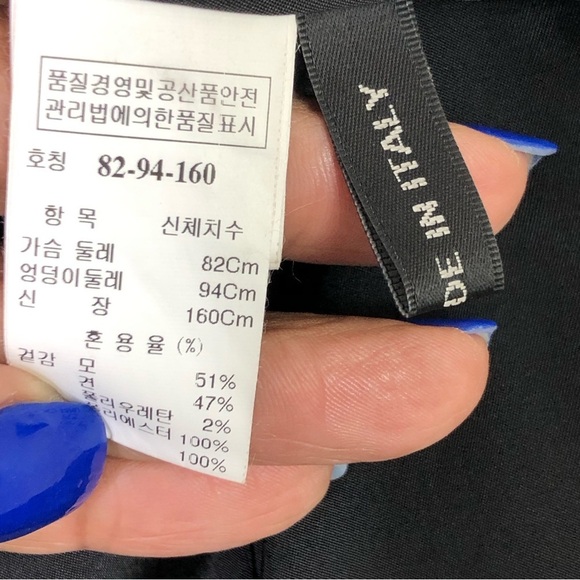 Time Post Modern Black satin one button closure blazer - Picture 7 of 10